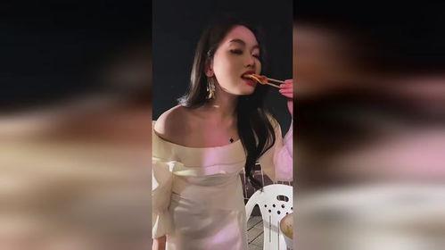 混网红,揭秘网络红人的崛起与影响力